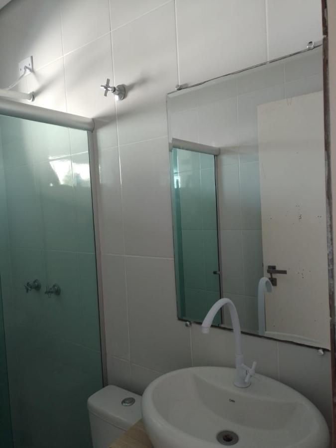 Vila Agradavel Com Piscina. Villa Peruíbe Exteriör bild